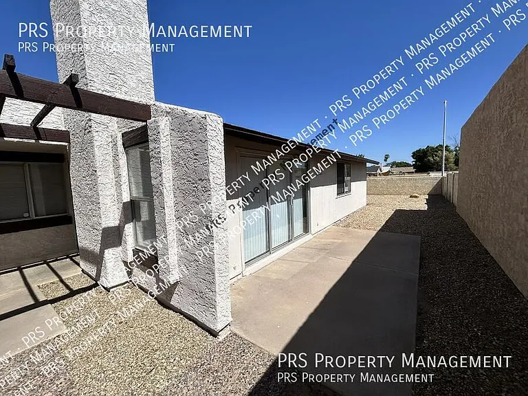 1762 W Colt Rd — Photo 34