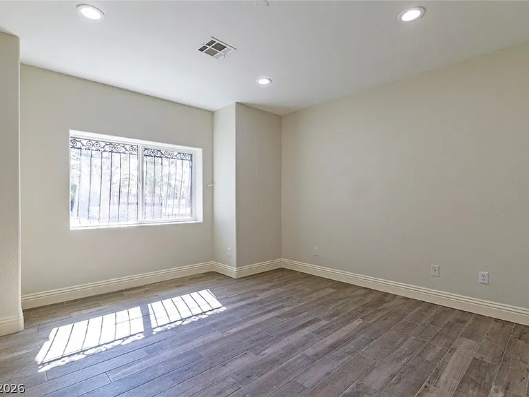 60 E Levi Ave — Photo 53