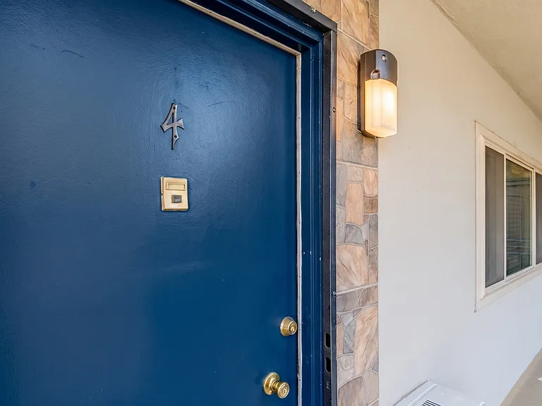 4311 Coldwater Canyon Ave #4 — Photo 15