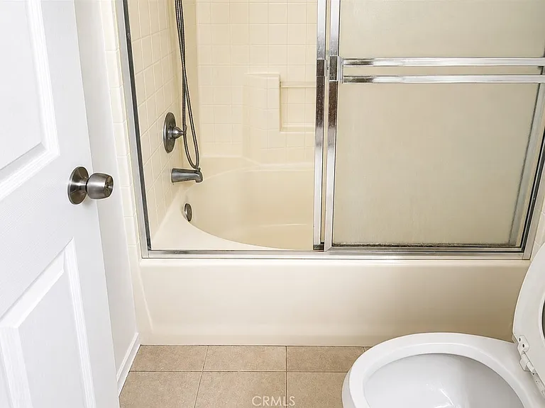 715 S Walnut Ave #3 — Photo 6