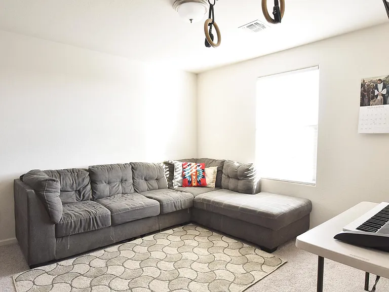 347 E Impala Ct — Photo 8