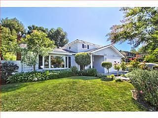 1st image of 2850 Concord Ln