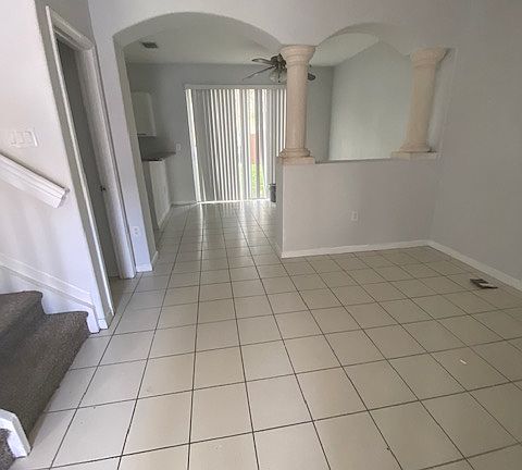 2nd image of 1544 SE 24th Ct #1544