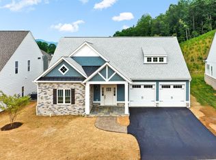 1030 Wilton Park Dr SW, Roanoke, VA 24014