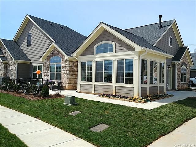 1st image of 1406 Somersby Cir #10B