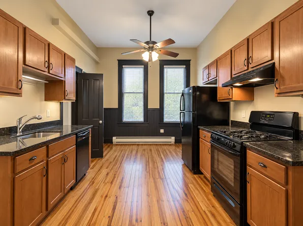 935 University Ave W, Saint Paul, MN 55104