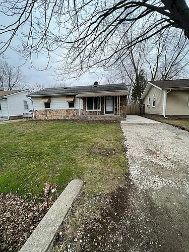 15424 Oldham St Photo 1