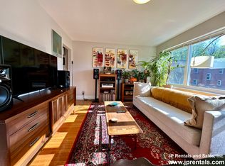 4 Dunning Way APT 119, Jamaica Plain, MA 02130