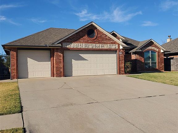 2nd image of 1617 SW 31st St