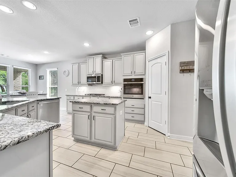 32918 Franklin Brooks Dr — Photo 10
