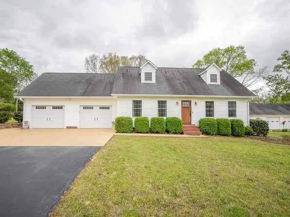 455 Allison Ln, Savannah, TN 38372