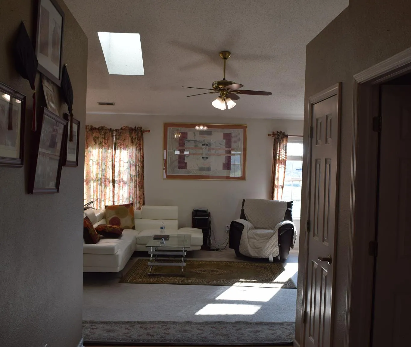 417 E Pine Ridge Dr — Photo 1