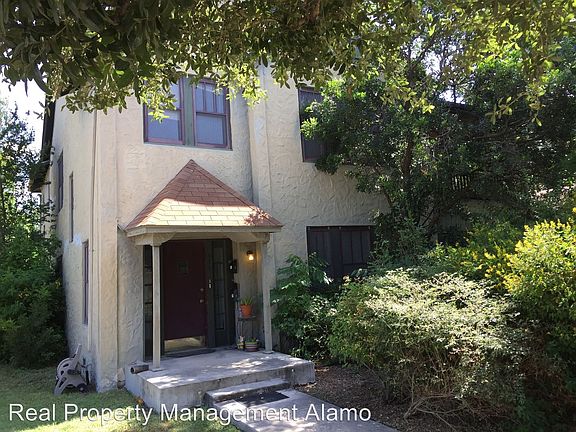 3rd image of 1743 W Summit Ave #2