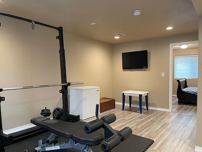 6521 Donahue Dr — Photo 15