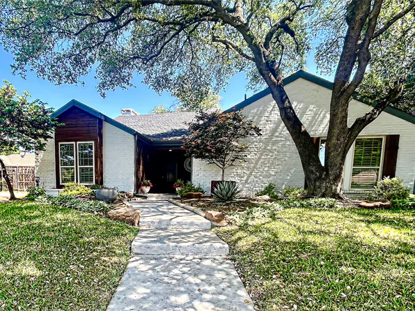 17216 Ikel Dr, Dallas, TX 75248