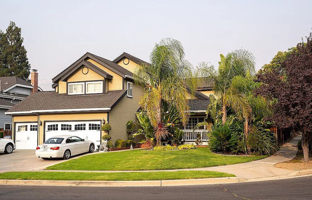 4196 Littleworth Way photo 1