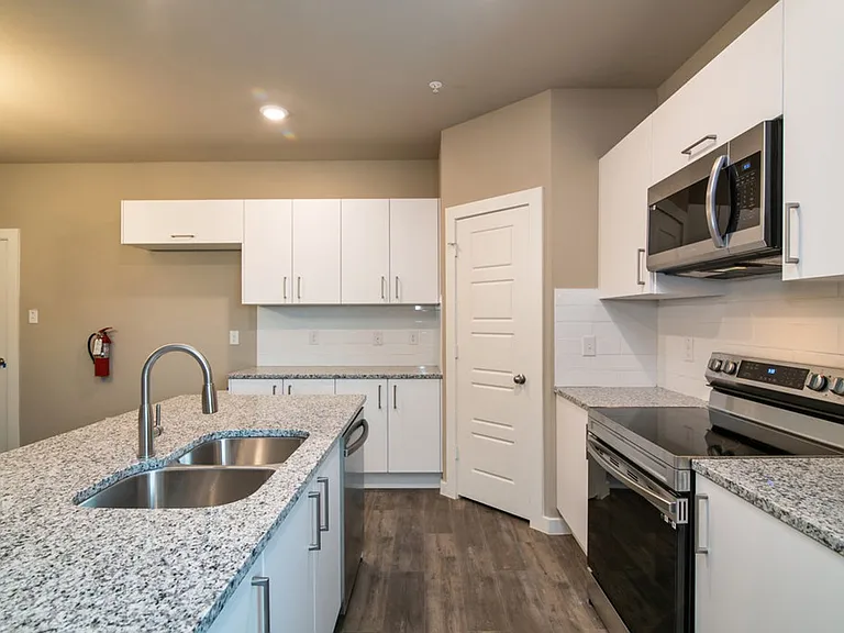 605 Harvest Moon Dr — Photo 6