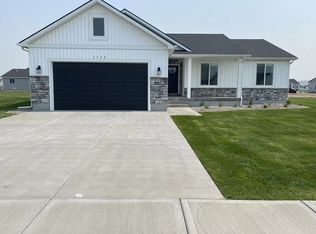 3748 Ola Vista Ave, Idaho Falls, ID 83401