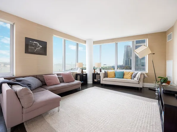 50 Riverside Blvd APT 5C, New York, NY 10069