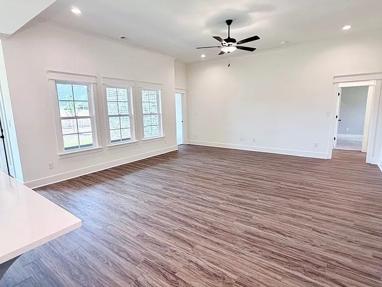 517 Bristleleaf Path — Photo 6