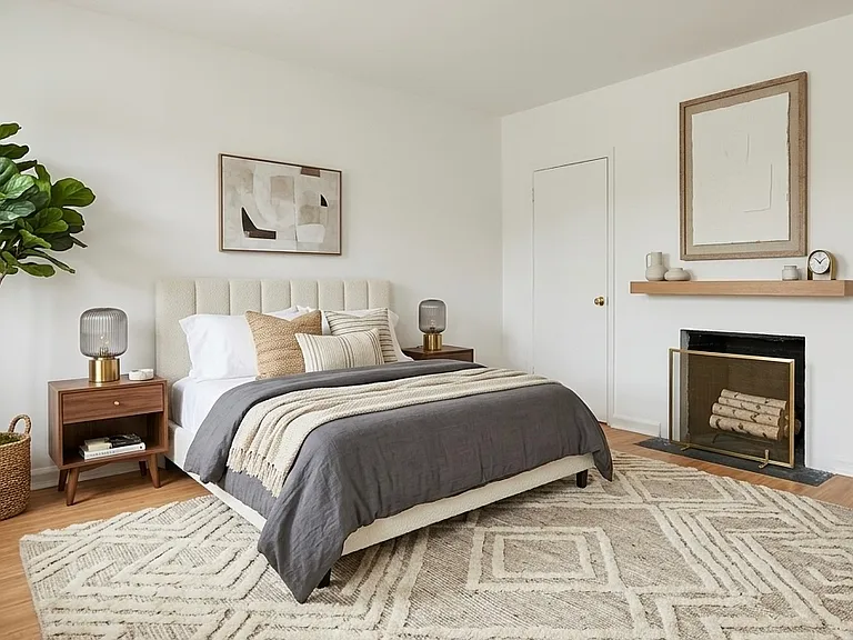 319 6th Ave #4R — Photo 4