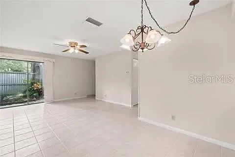 2 bed, 1.5 bath, 1085 sqft, $1,650 — Photo 3