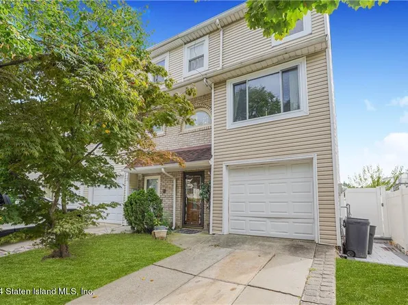370 Wilcox St, Staten Island, NY 10303