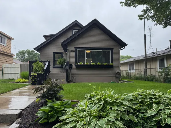 104 21st Ave N, Saint Cloud, MN 56303