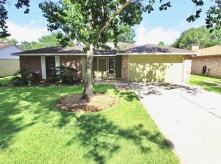 16710 Cobble Ridge Dr, Sugar Land, TX 77498
