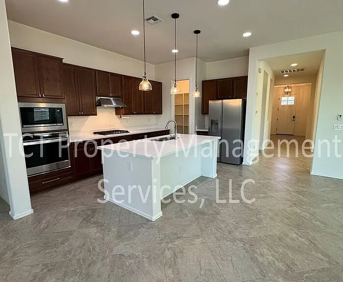 18388 W College Dr — Photo 2