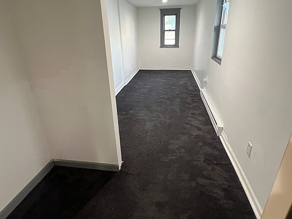 2nd image of 305 Ridge St