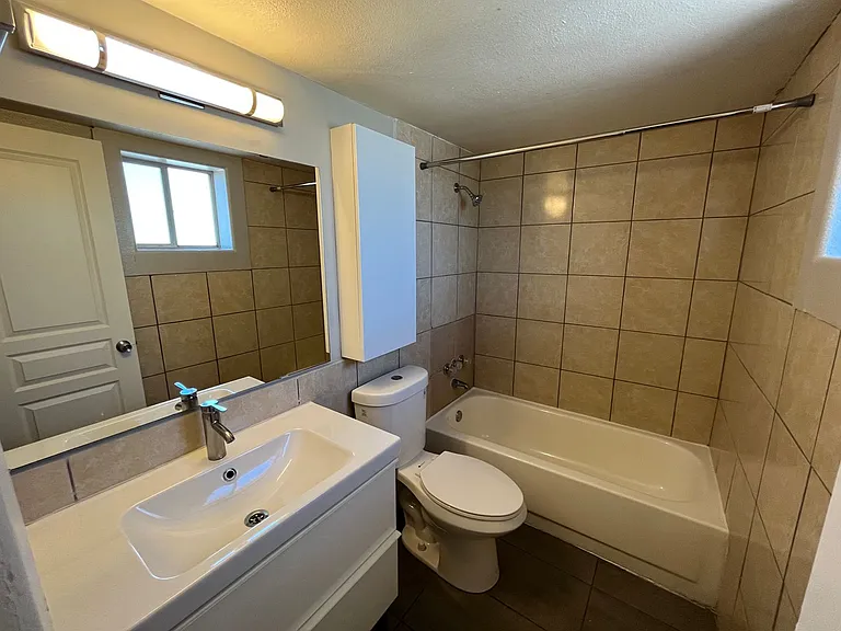 608 N. 9th St. — Photo 29