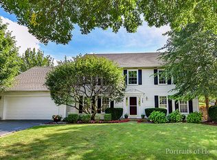 708 Cassin Rd, Naperville, IL 60565