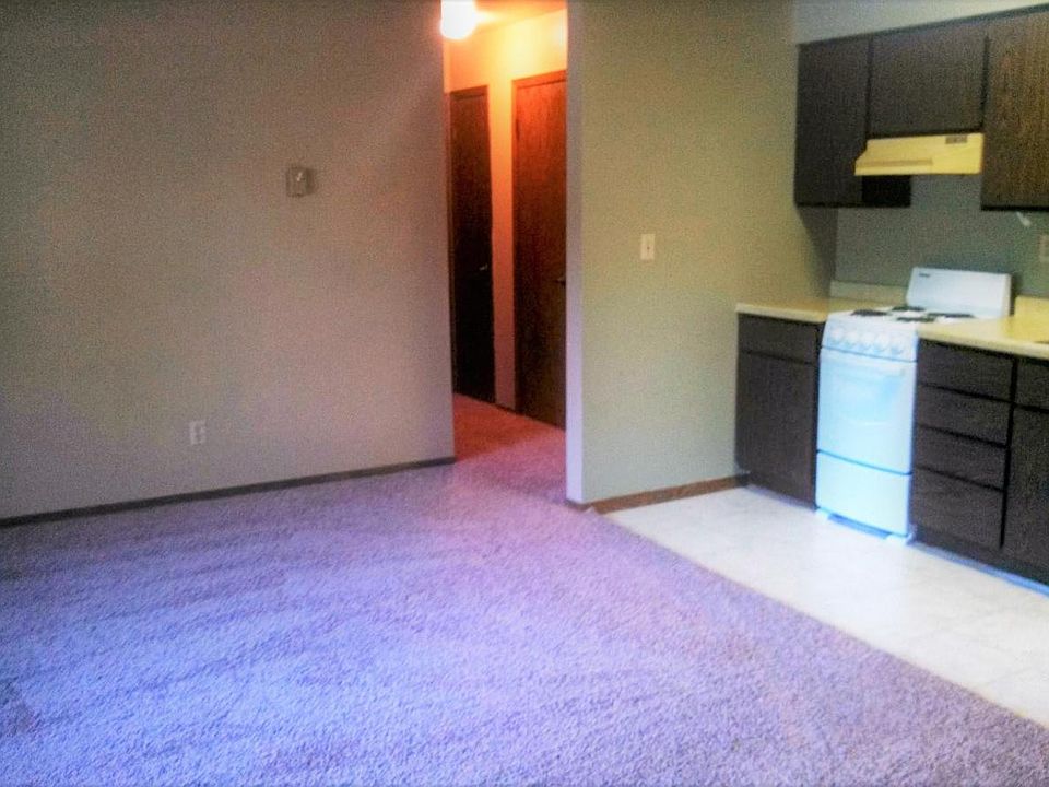 2nd image of 515 21st Ave E APT 103