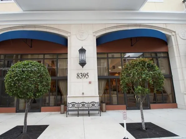 8395 SW 73rd Ave APT 312, Miami, FL 33143