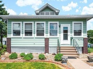 209 W Walnut St, La Rose, IL 61541