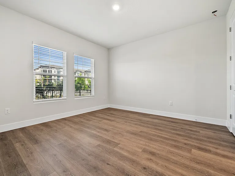 7244 Sutton Ln — Photo 19