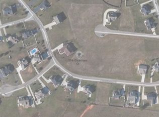 209 Charlton Ct, Bluff City, TN 37618