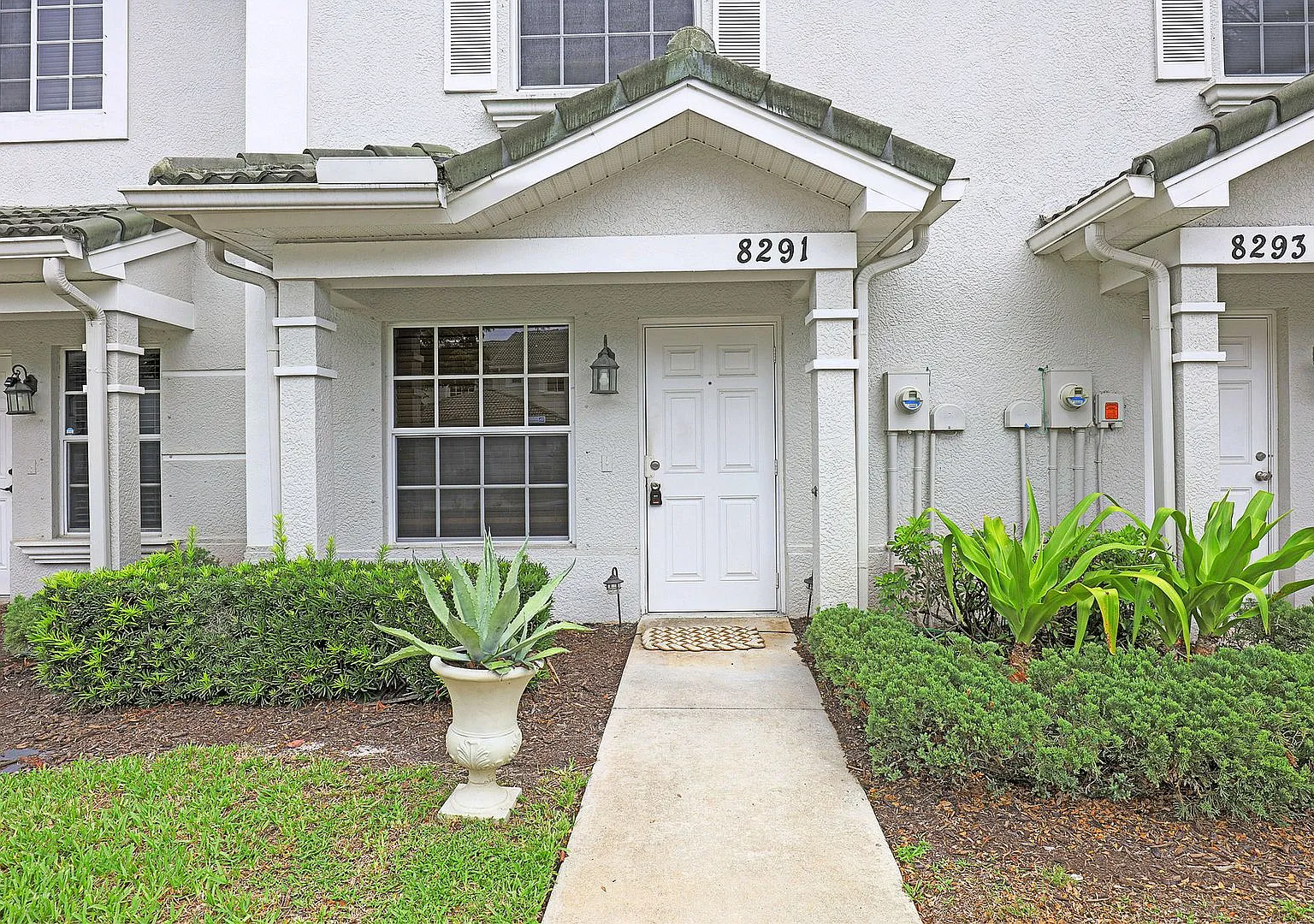 Cypress Landing 8291 — Photo 2