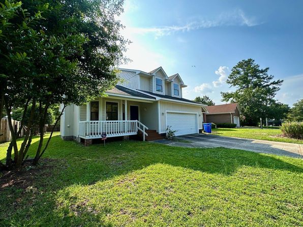 3424 Hastings Dr
