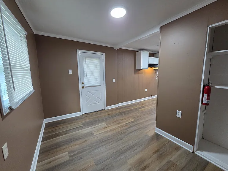3263 Baskin St — Photo 17