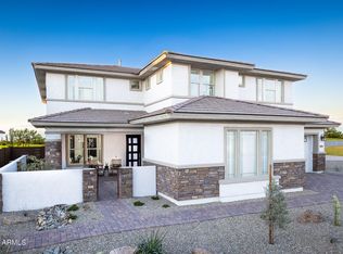 8520 W Solano Dr, Glendale, AZ 85305