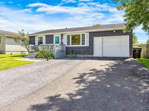 103 Garfield Ave, Liverpool, NY 13088