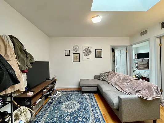 Rented by Oxford Property Group | media 15