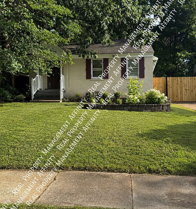 1st image of 3684 Marion Ave