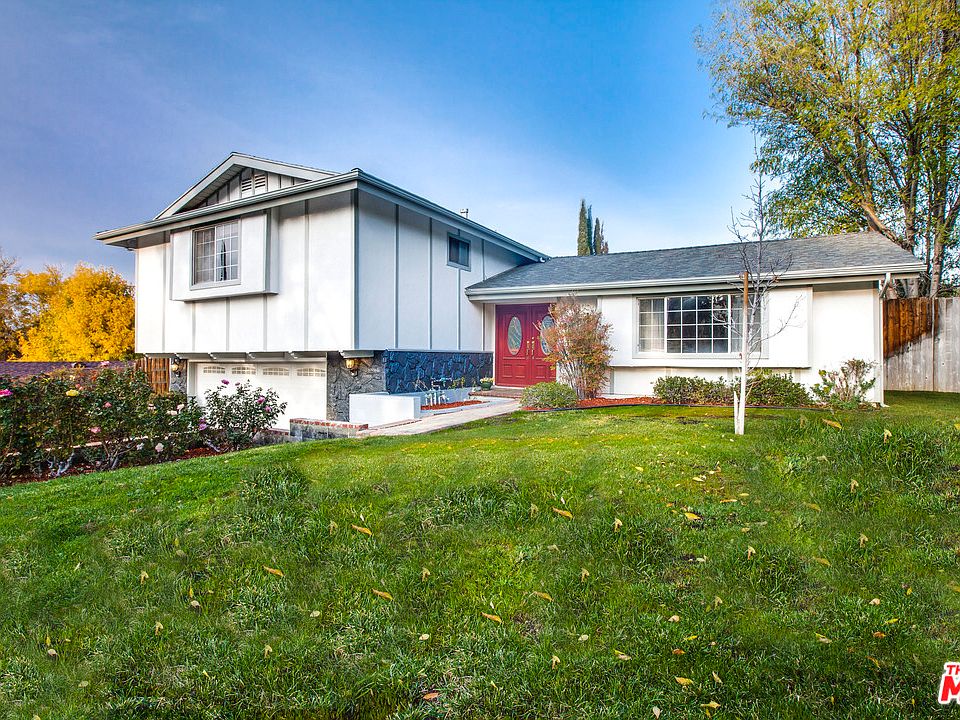 1st image of 26414 Gimlet Dr