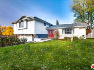 26414 Gimlet Dr, Santa Clarita, CA 91321