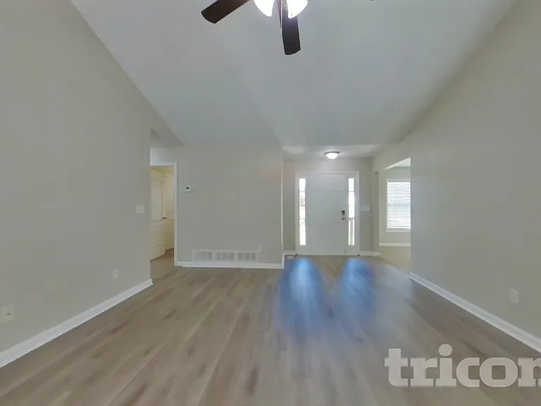 9665 Poole Rd — Photo 3