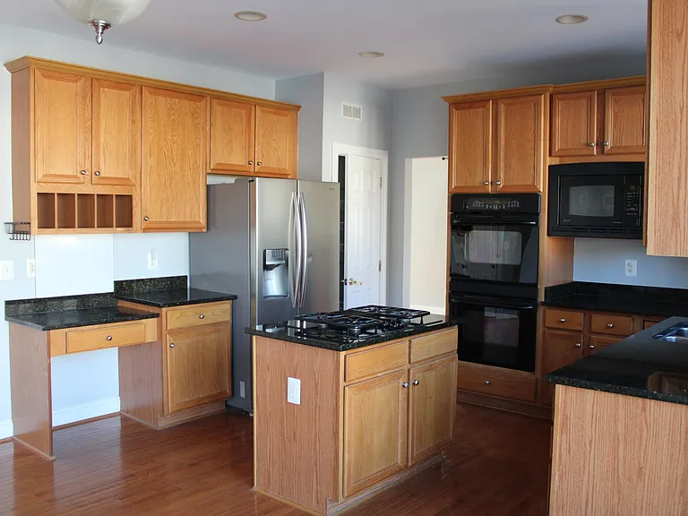 42770 Conquest Cir — Photo 49