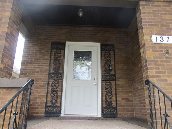 3rd image of 137 Bohland Ave